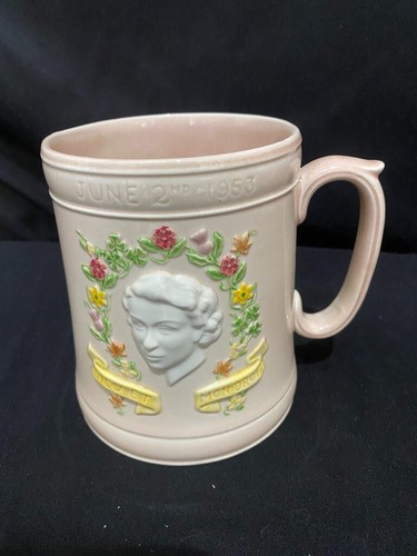 Melba ware queen elizabeth - queen, ll