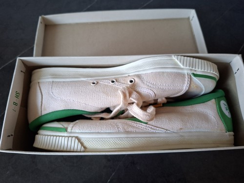 Ultra rare vintage - ultra-rare,