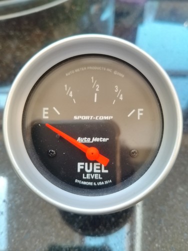 Auto meter fuel guage - meter, model