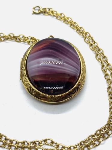 Vintage large ornate locket - large,