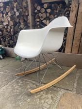 Eames Rar Rocker Chair