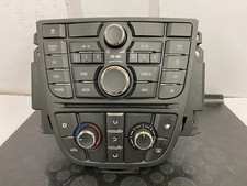 Vauxhall Insignia Cd400 Car