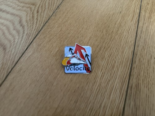 Lner velocity azuma train pin - velocity,