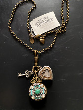 Sweet Romance Vintage Green Necklace Heart Locket Shelley Cooper Handmade USA