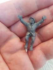 Johann Johan Fleeing Running