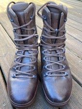 HAIX ECW Hiking Boots Size 9 M Cold Wet Weather Goretex Army Combat Military MOD