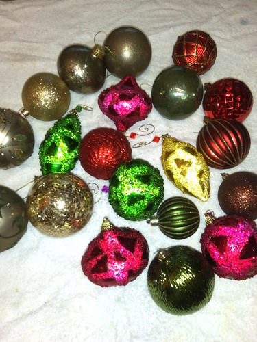 Christmas tree ornaments - 20,