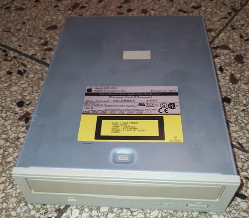 Apple 600i 1996 scsi - 600i,