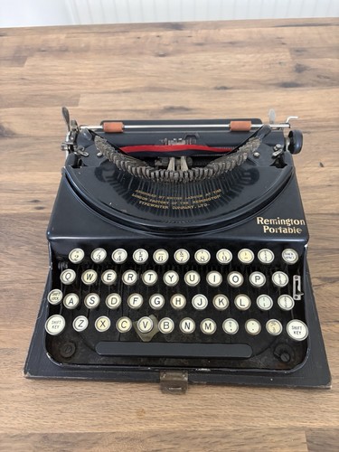 Remington portable typewriter - portable,