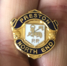 RARE OLD PRESTON NORTH END SHAPED CREST  ENAMEL PIN BADGE