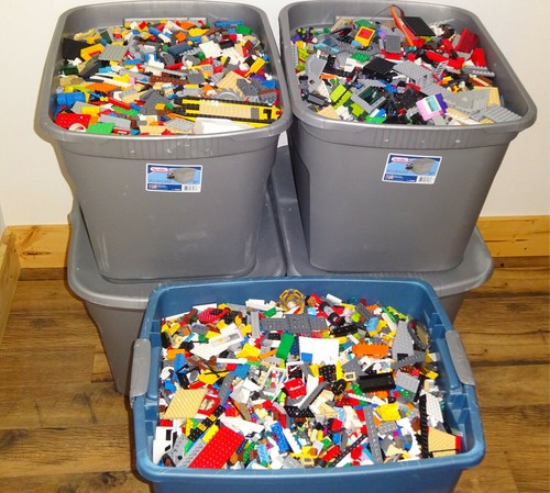 Bulk lego lot - pound, box