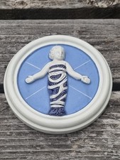 Ceramic Plaque after Andrea Della Robbia Baby of Clay Niccacci Deruta Italy 11cm