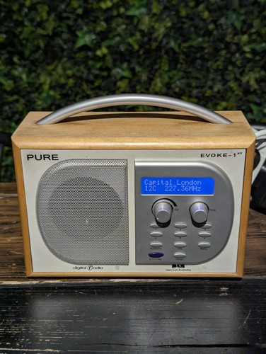 Pure evoke portable radio - xt,