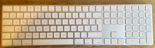 Apple magic keyboard - keyboard, with