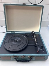Suitcase wireless record player in Great Conditions.