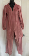Dusty Pink Velvet Lounge Suit