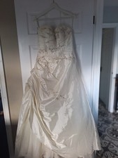 Pronovias Women's Wedding