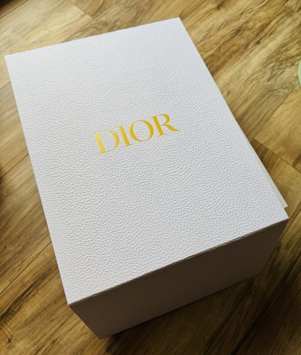 Dior empty gift box medium - empty,