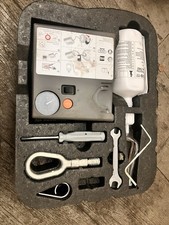 MINI Cooper R52 R53  Tool Kit Compressor Screwdriver Tyre Pump Boot BMW R54 R55