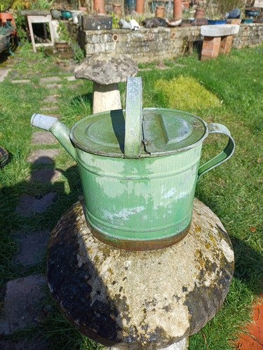 Vintage green galvanised water - green,