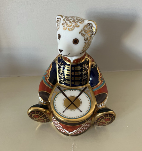 Royal crown derby - royal,