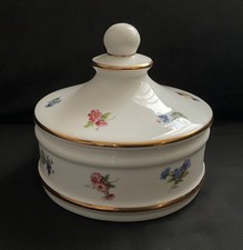 Bone china trinket box with - bone,