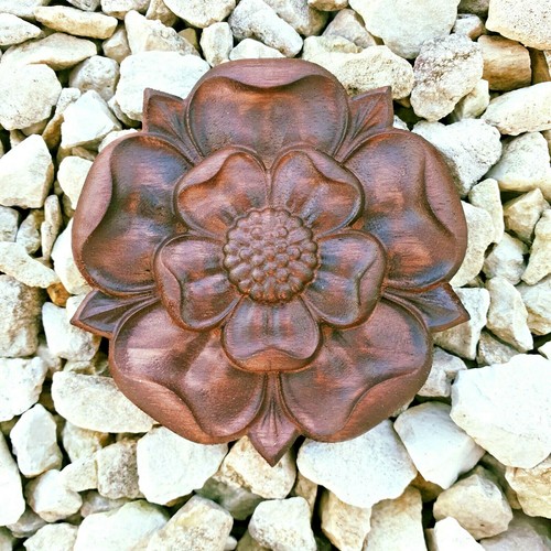 Stained yorkshire tudor rose - yorkshire,