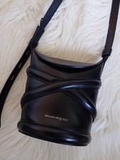 Alexander McQueen The Curve