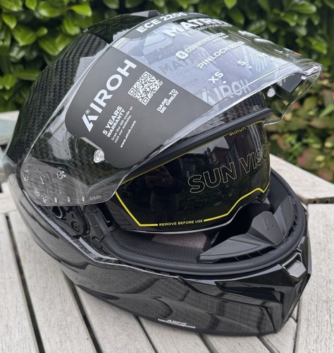 Airoh matryx carbon motorcycle - matryx,