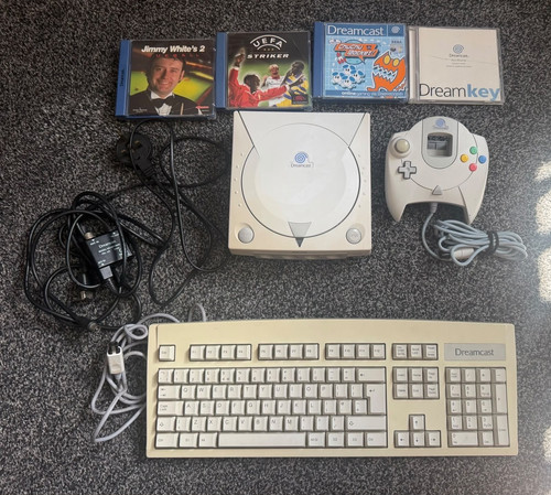 Sega dreamcast console bundle - sega,