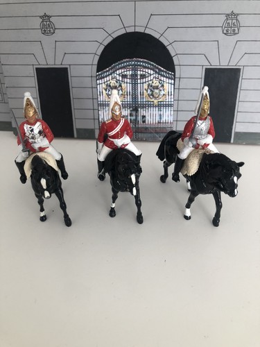 Britains mounted - 3,
