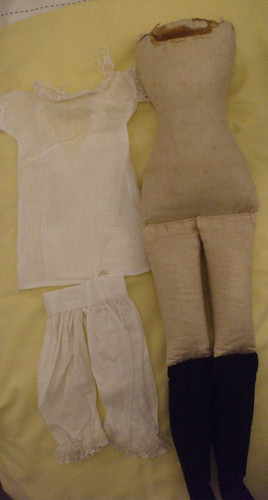 Antique victorian cloth - antique, victorian?