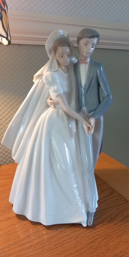 Nao lladro wedding - by, couple