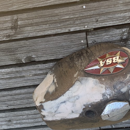 Bsa petrol tank and badges - bsa,