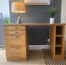MODERN OAK HOME OFFICE GLASS TOPPED DESK