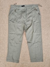 Women's M&Co Size 12 Cropped