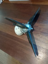 kiwi prop feathering folding 3 blade yacht propellor 16.5" x 21 deg drive 120S