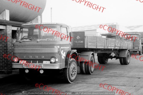 Truck photo british road - truck,