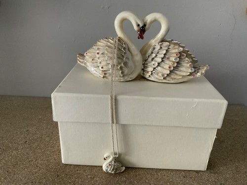 Arora hidden treasures trinket - treasures,