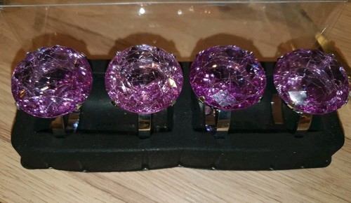 New 4pc set napkin - 4pc, rings
