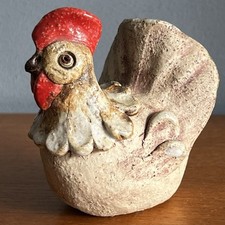 Studio Pinfold Pottery Hen