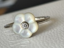 Pandora Luminous Floral Sterling Silver Ring Size 54 Mother Of Pearl
