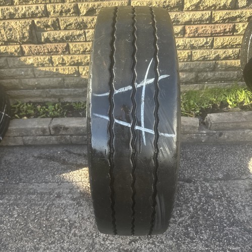 Kumho krt03a 265 5 - krt03a, 265/70/19.5