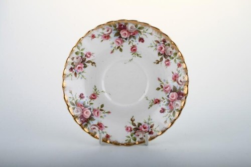 Royal albert cottage garden - -,