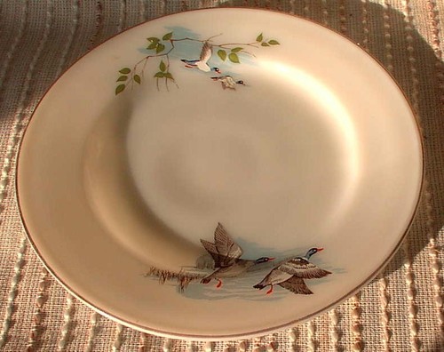 Jaj pyrex flying ducks - flying,