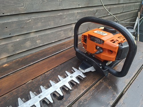 Stihl hs80 petrol - 26", hedge