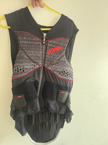 Knox track vest full - track, back