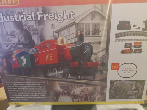 Hornby industrial freight - hornby,