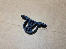 BMW E53 X5 SERIES OEM REAR EXHAUST SYSTEM RUBBER BRACKET MOUNT 7503027