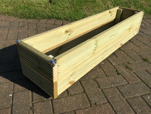 Wooden garden planter - garden, ready